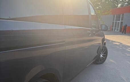 Mercedes-Benz V-Класс, 2016 год, 4 340 000 рублей, 29 фотография