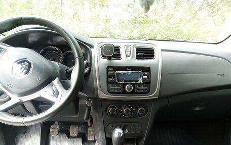 Renault Logan II, 2019 год, 1 175 000 рублей, 5 фотография