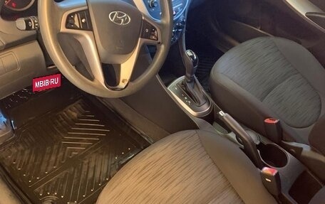 Hyundai Solaris II рестайлинг, 2015 год, 1 220 000 рублей, 5 фотография