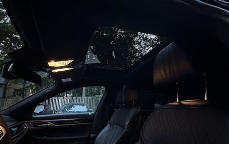 BMW 7 серия, 2016 год, 4 500 000 рублей, 22 фотография