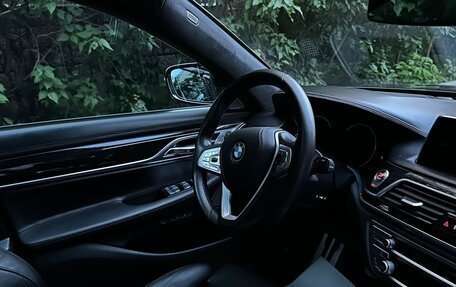 BMW 7 серия, 2016 год, 4 500 000 рублей, 23 фотография
