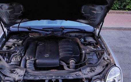 Mercedes-Benz E-Класс, 2004 год, 540 000 рублей, 7 фотография