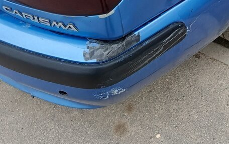 Mitsubishi Carisma I, 1999 год, 230 000 рублей, 2 фотография