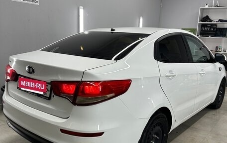 KIA Rio III рестайлинг, 2016 год, 1 070 000 рублей, 4 фотография
