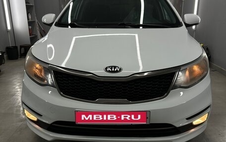 KIA Rio III рестайлинг, 2016 год, 1 070 000 рублей, 1 фотография