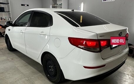 KIA Rio III рестайлинг, 2016 год, 1 070 000 рублей, 6 фотография