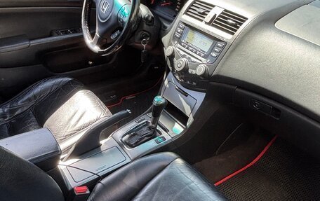 Honda Accord VII рестайлинг, 2006 год, 815 000 рублей, 19 фотография