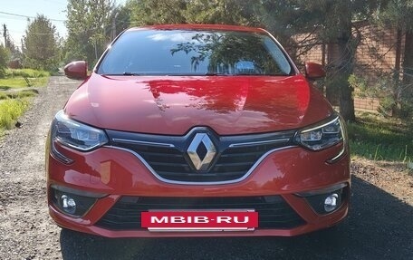 Renault Megane IV, 2020 год, 1 750 000 рублей, 6 фотография