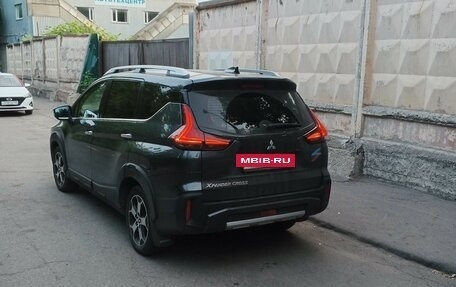 Mitsubishi Xpander, 2022 год, 2 650 000 рублей, 6 фотография