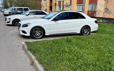 Mercedes-Benz E-Класс, 2015 год, 2 320 000 рублей, 1 фотография