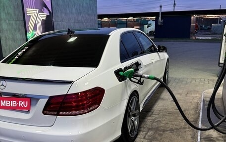 Mercedes-Benz E-Класс, 2015 год, 2 320 000 рублей, 5 фотография