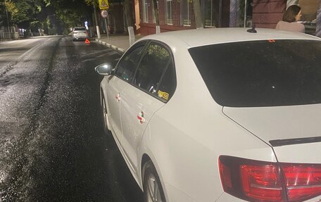 Volkswagen Jetta VI, 2016 год, 1 200 000 рублей, 4 фотография