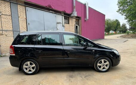 Opel Zafira B, 2011 год, 825 000 рублей, 5 фотография