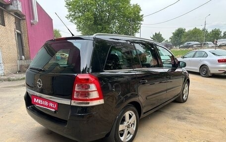 Opel Zafira B, 2011 год, 825 000 рублей, 4 фотография