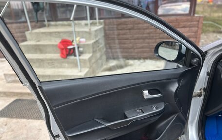 KIA Rio III рестайлинг, 2012 год, 780 000 рублей, 15 фотография