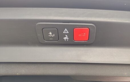 Peugeot 5008 II, 2018 год, 1 800 000 рублей, 16 фотография