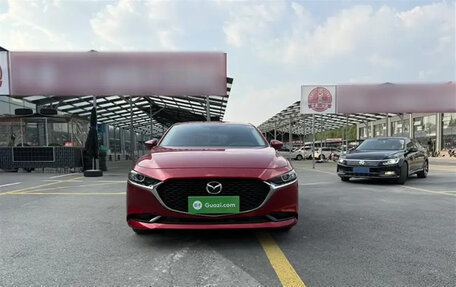 Mazda 3, 2021 год, 1 700 000 рублей, 2 фотография