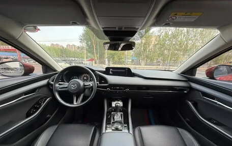 Mazda 3, 2021 год, 1 700 000 рублей, 15 фотография