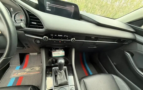 Mazda 3, 2021 год, 1 700 000 рублей, 16 фотография