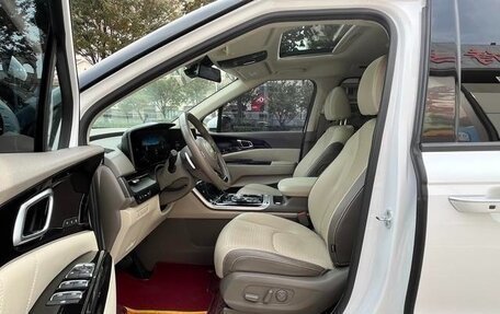KIA Carnival, 2021 год, 2 900 443 рублей, 19 фотография