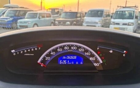 Honda Freed I, 2015 год, 897 000 рублей, 13 фотография