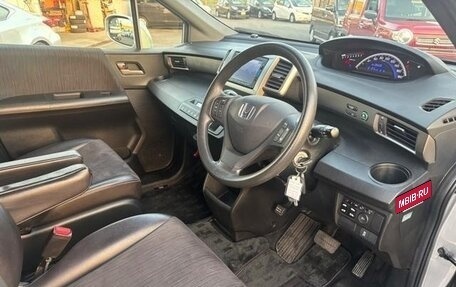 Honda Freed I, 2015 год, 897 000 рублей, 9 фотография