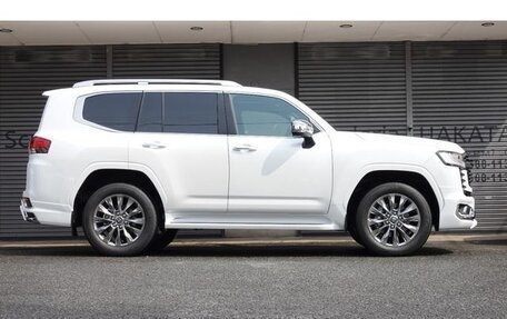 Toyota Land Cruiser, 2022 год, 9 622 123 рублей, 3 фотография