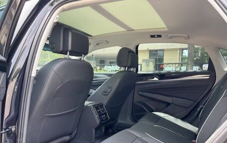 Volkswagen Passat B8 рестайлинг, 2022 год, 2 500 000 рублей, 9 фотография