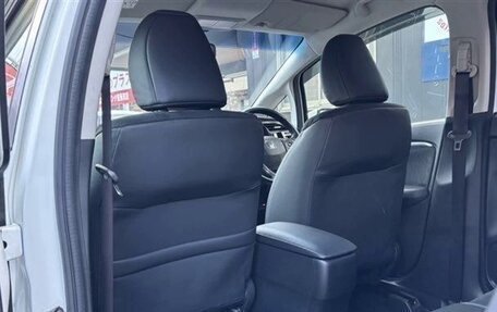 Honda Shuttle II, 2019 год, 1 020 000 рублей, 29 фотография