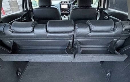 Honda Shuttle II, 2019 год, 1 020 000 рублей, 34 фотография