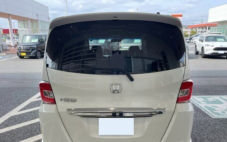 Honda Freed I, 2016 год, 835 000 рублей, 7 фотография