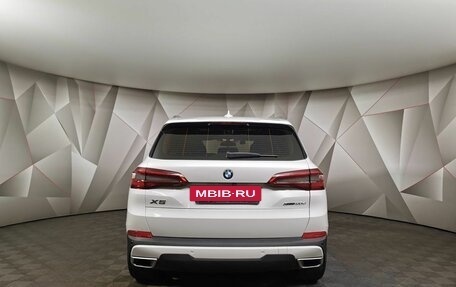 BMW X5, 2019 год, 5 745 000 рублей, 4 фотография