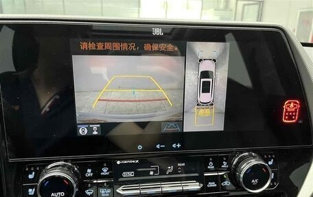 Toyota Highlander, 2022 год, 3 937 123 рублей, 8 фотография
