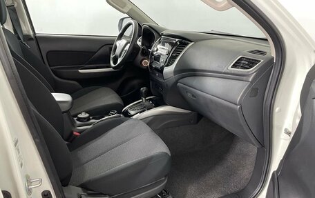 Mitsubishi L200 IV рестайлинг, 2023 год, 4 465 000 рублей, 14 фотография