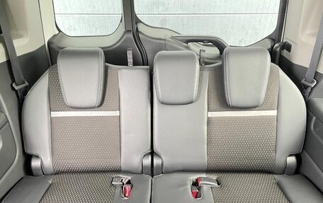 Honda Stepwgn IV, 2021 год, 1 790 000 рублей, 30 фотография