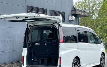 Honda Stepwgn IV, 2021 год, 1 790 000 рублей, 35 фотография
