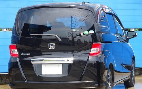 Honda Freed I, 2015 год, 882 000 рублей, 7 фотография