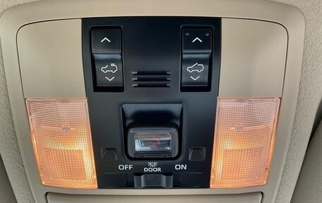 Toyota Land Cruiser Prado 150 рестайлинг 2, 2022 год, 3 800 000 рублей, 21 фотография
