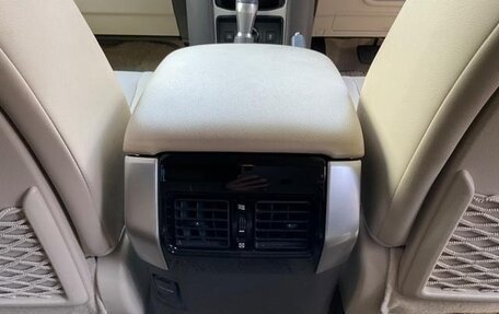 Toyota Land Cruiser Prado 150 рестайлинг 2, 2022 год, 3 800 000 рублей, 22 фотография