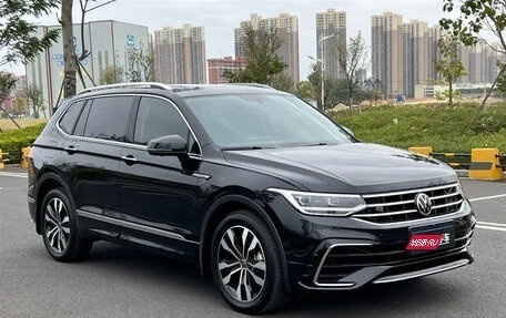 Volkswagen Tiguan II, 2024 год, 2 990 099 рублей, 5 фотография