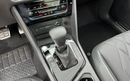 Volkswagen Tiguan II, 2024 год, 2 990 099 рублей, 19 фотография