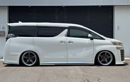 Toyota Vellfire II, 2021 год, 4 150 777 рублей, 3 фотография