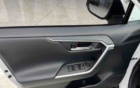 Toyota RAV4, 2022 год, 2 590 333 рублей, 5 фотография