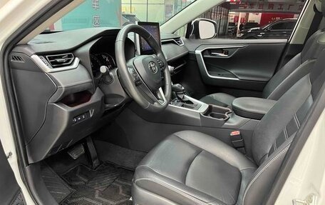 Toyota RAV4, 2022 год, 2 590 333 рублей, 6 фотография
