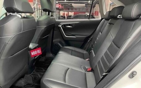 Toyota RAV4, 2022 год, 2 590 333 рублей, 16 фотография