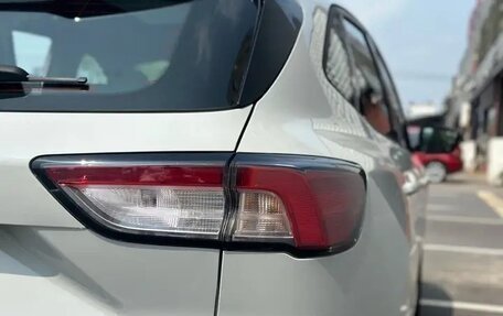 Ford Escape, 2023 год, 2 500 000 рублей, 8 фотография