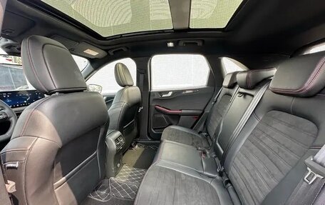 Ford Escape, 2023 год, 2 500 000 рублей, 27 фотография