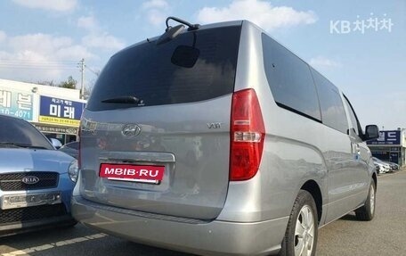 Hyundai Grand Starex Grand Starex I рестайлинг 2, 2020 год, 2 259 000 рублей, 3 фотография