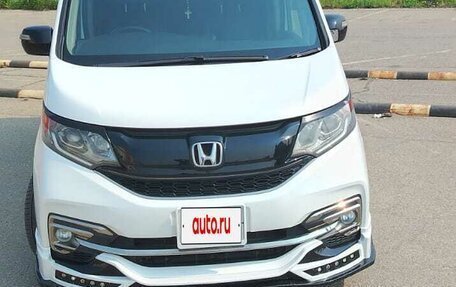 Honda Stepwgn IV, 2015 год, 1 875 000 рублей, 4 фотография