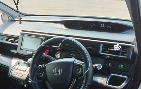 Honda Stepwgn IV, 2015 год, 1 875 000 рублей, 27 фотография